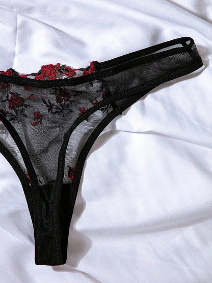 Boudoir Bliss Black/Red