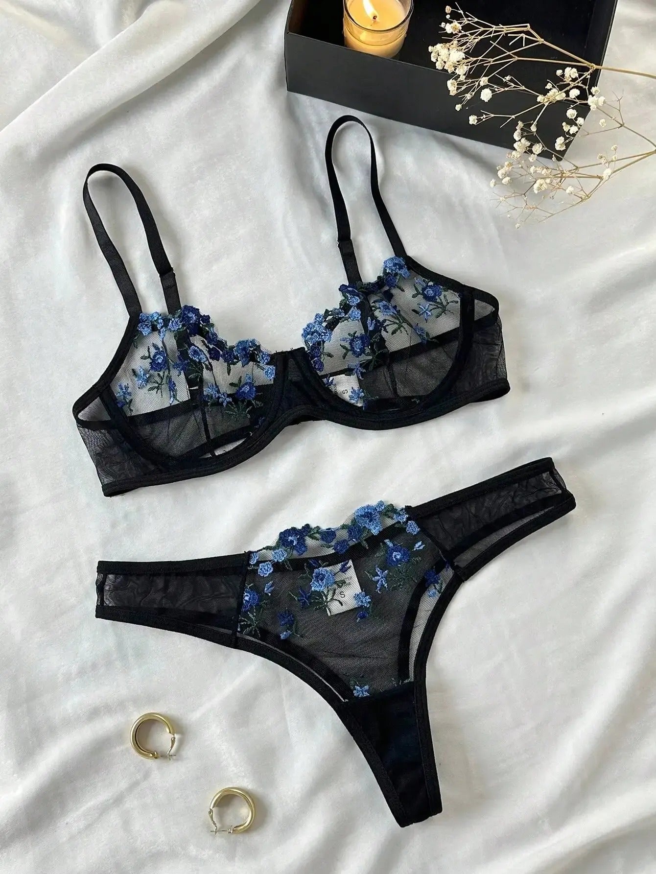 Boudoir Bliss Black/Blue